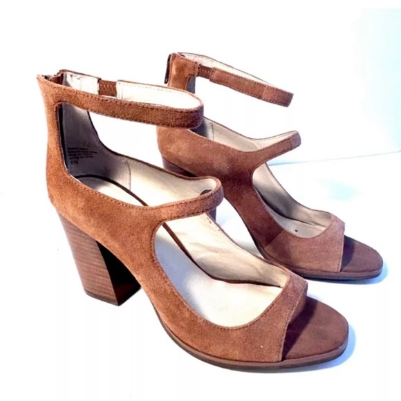 *NEW* Anthropology Seychelles Radical Cognac Suede Pumps - Size 7.5. - Picture 3 of 9